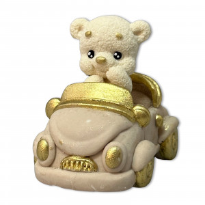 Шоколадна фігурка Ведмедик білий на Бежевій машині